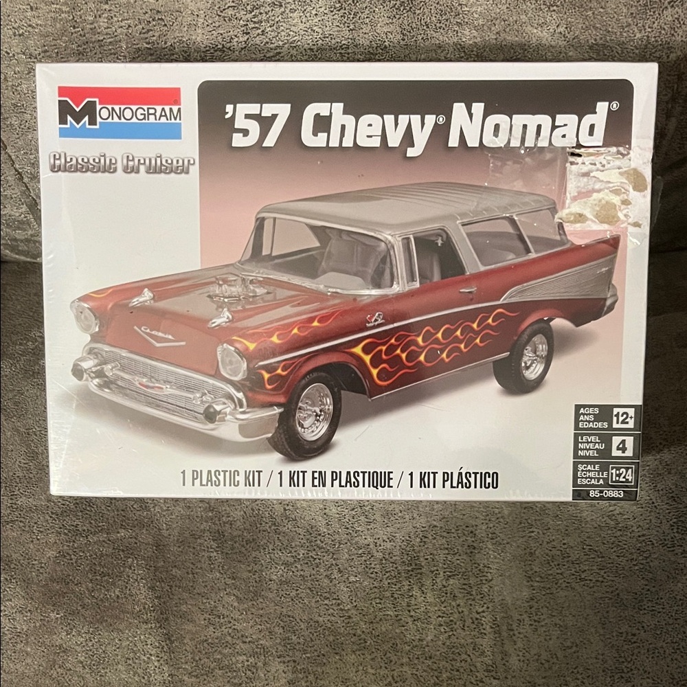 NIB Monogram '57 Chevy Nomad Model Kit